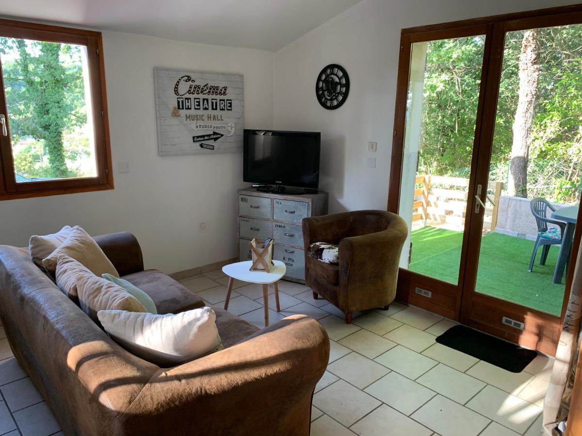 Apartament Logement Mabouya Brignoles Zewnętrze zdjęcie